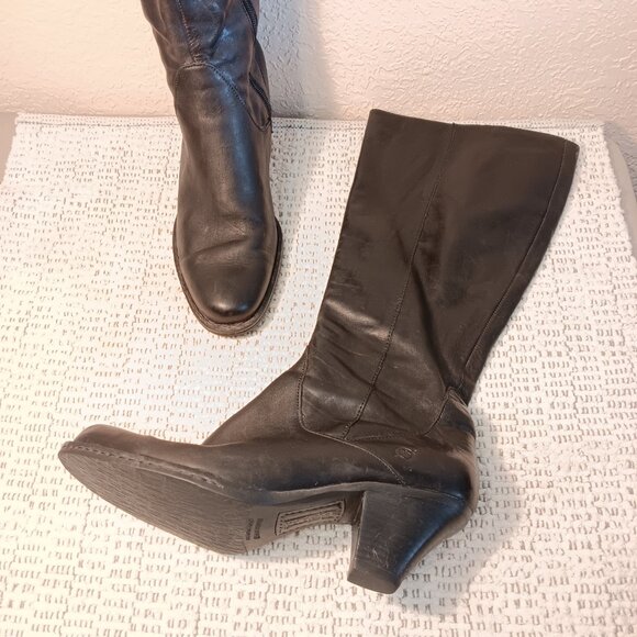 Born women's soft black leather knee high mid heel boots sz 11 Medium - Picture 2 of 15